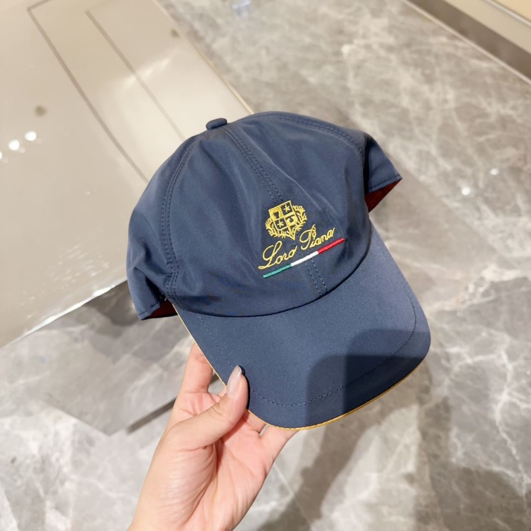 Loro Piana Caps